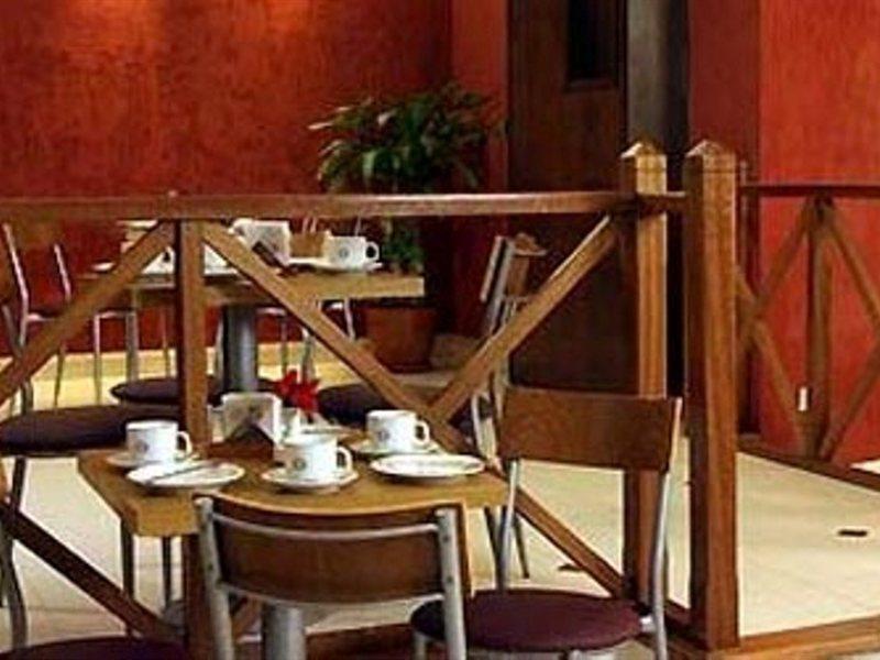 בואנוס איירס Efe Hotel & Cowork מראה חיצוני תמונה