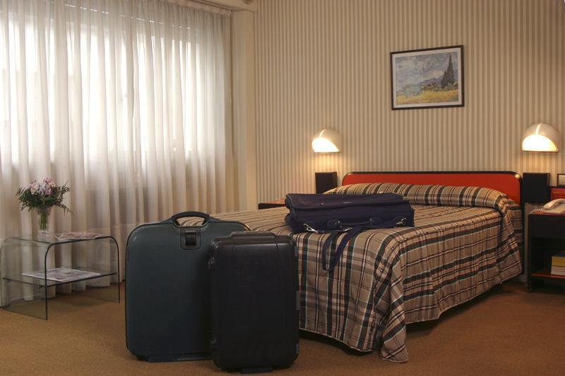 בואנוס איירס Efe Hotel & Cowork מראה חיצוני תמונה